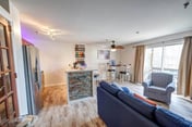 Close to Weirs Beach, concerts, water views, Pool
