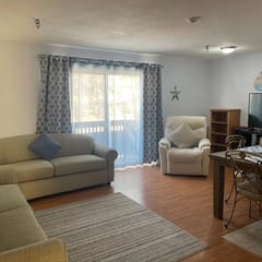 One Bedroom, Monthly Rates, Close to Everything!