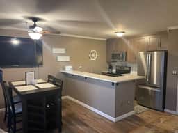 Beautifully Renovated!  Monthly Discounts! - Image 2