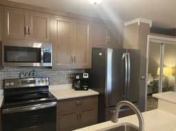 Beautifully Renovated!  Monthly Discounts! - Image 5